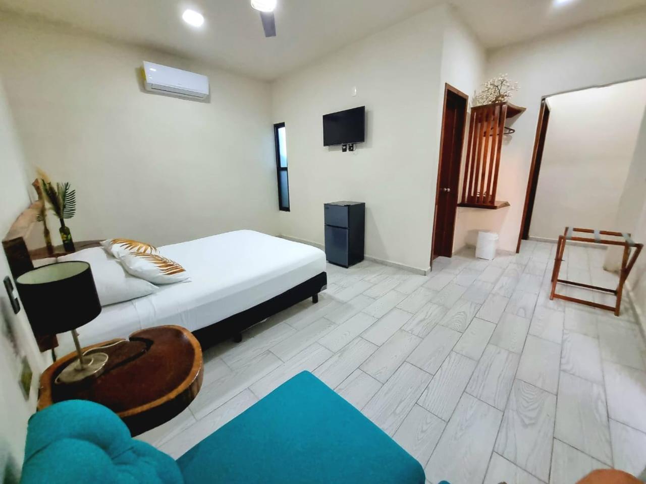 Hotel Brisas 巴卡拉尔 外观 照片