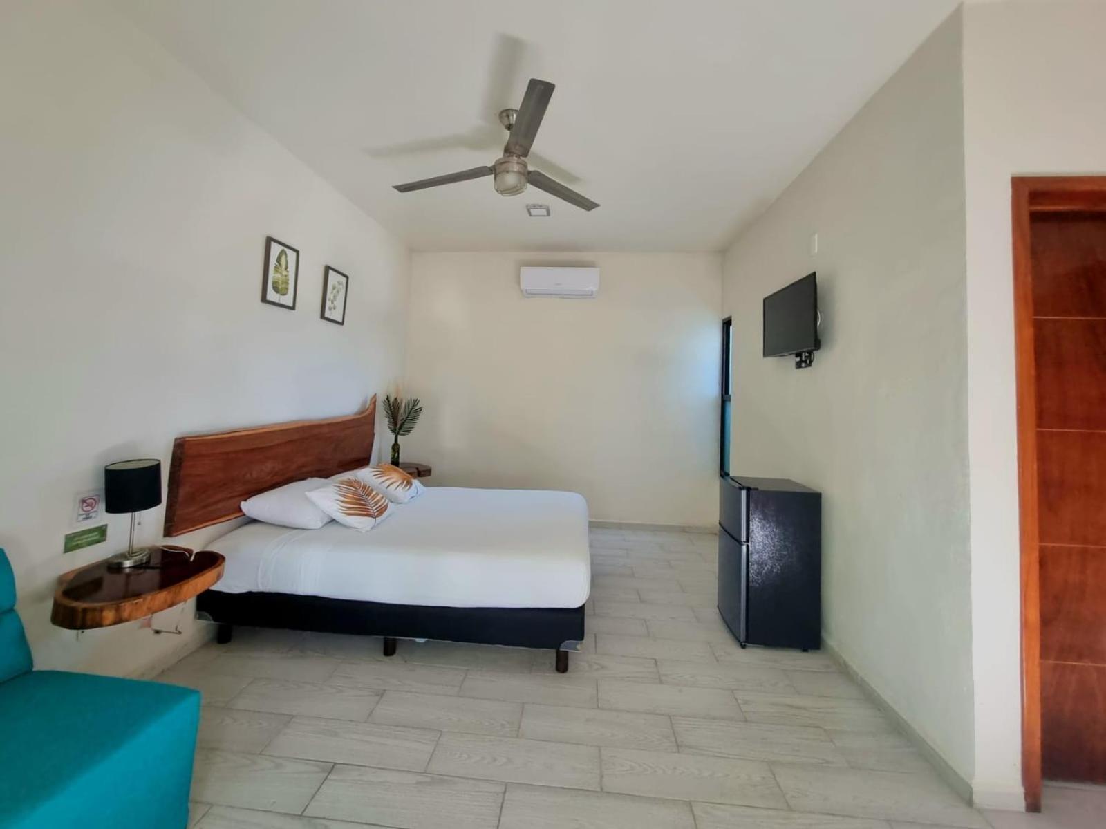 Hotel Brisas 巴卡拉尔 外观 照片