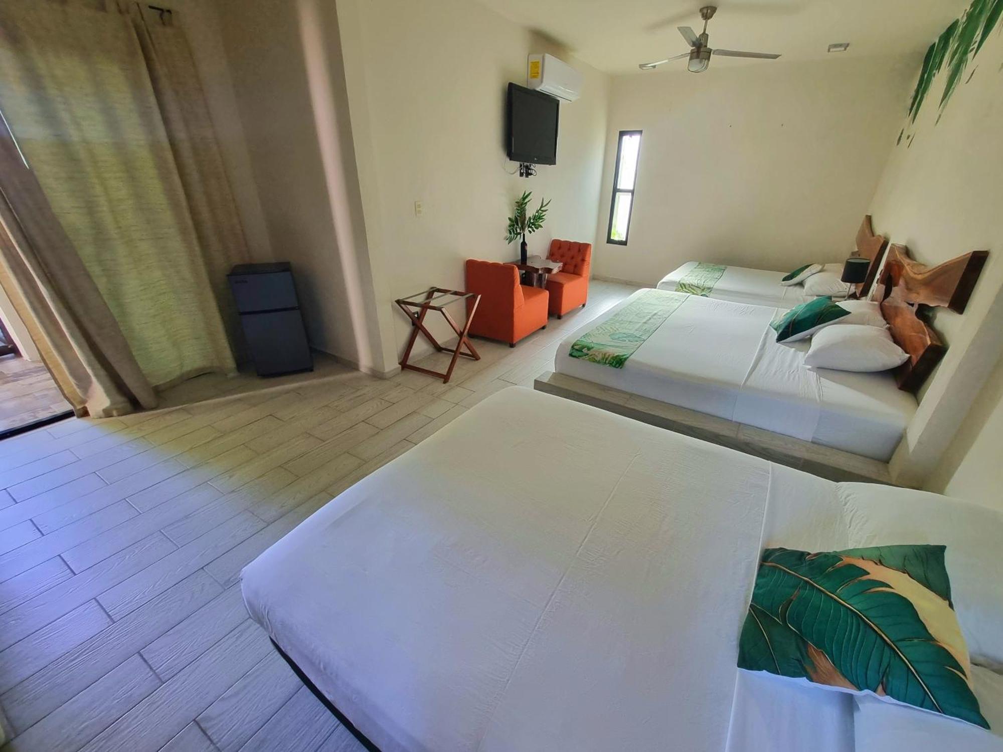 Hotel Brisas 巴卡拉尔 外观 照片
